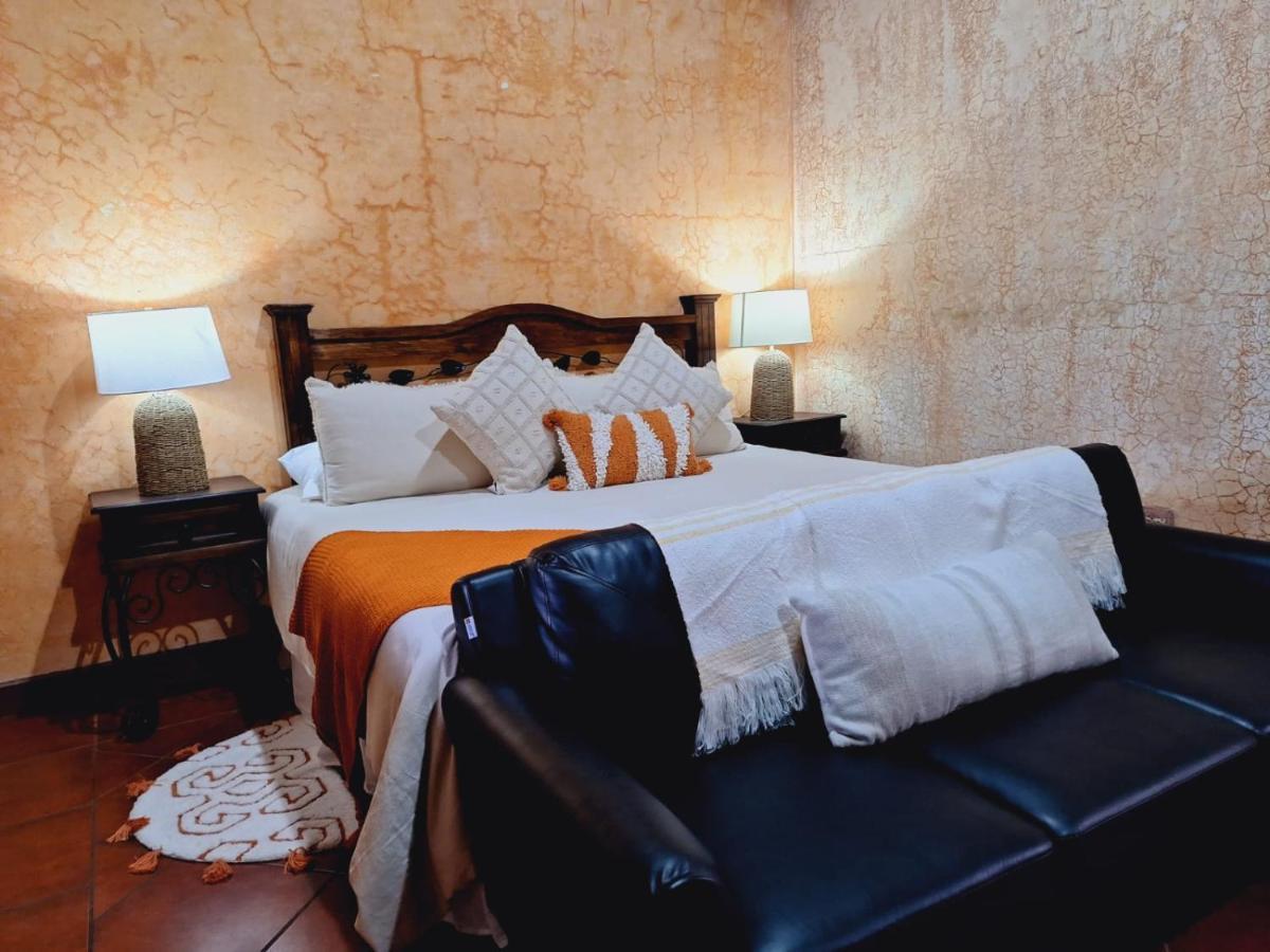 Hotel Boutique Casa Del Angel 危地马拉安地瓜 外观 照片