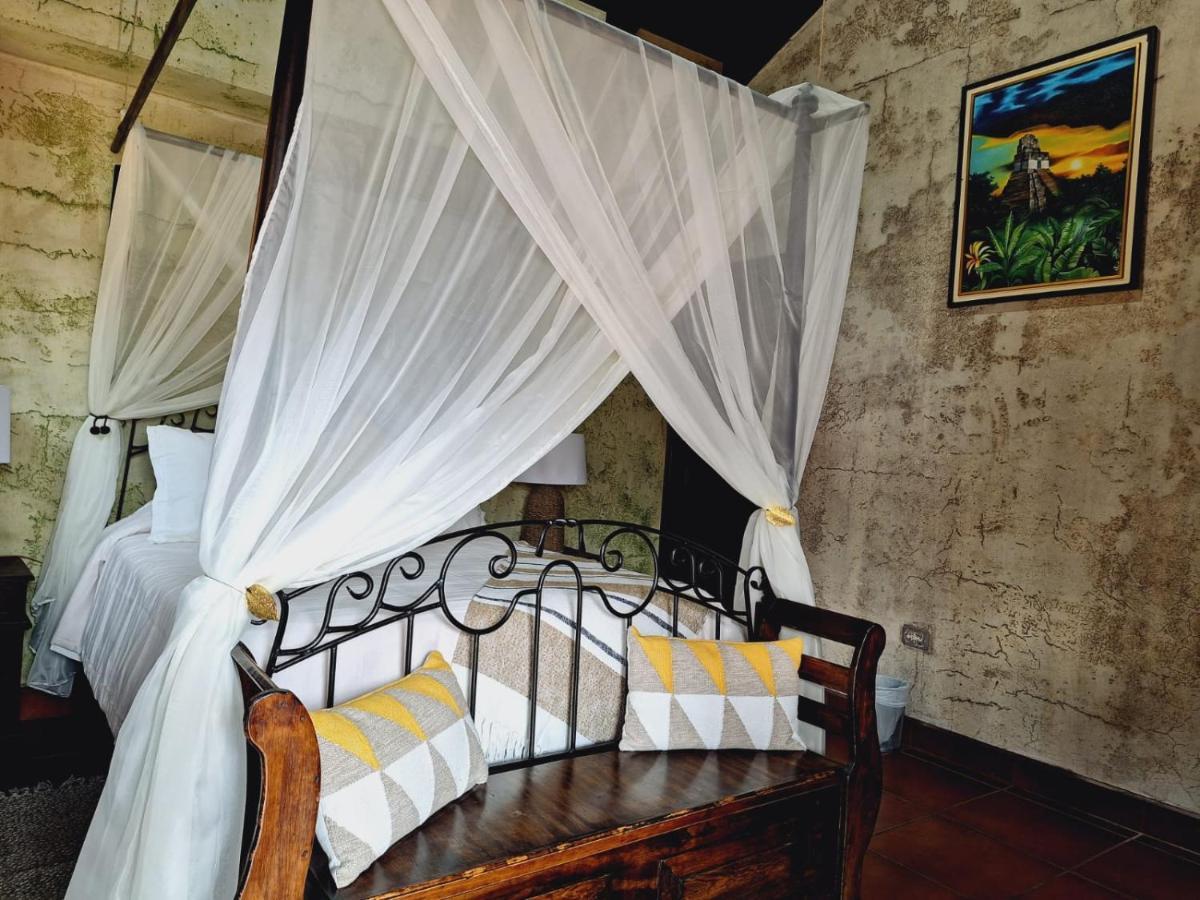 Hotel Boutique Casa Del Angel 危地马拉安地瓜 外观 照片